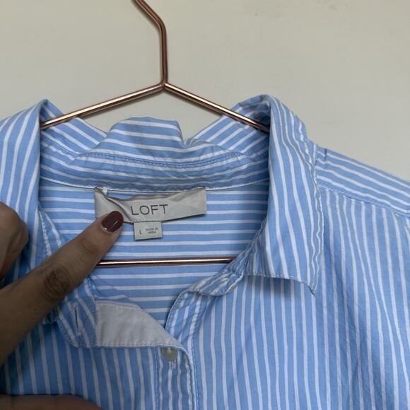 Loft Womens Top L Blue Striped Poplin Crest Everyday Oversized Preppy Academia - Picture 4 of 7